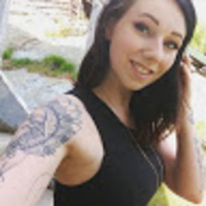 Meet your Posher, Dakota